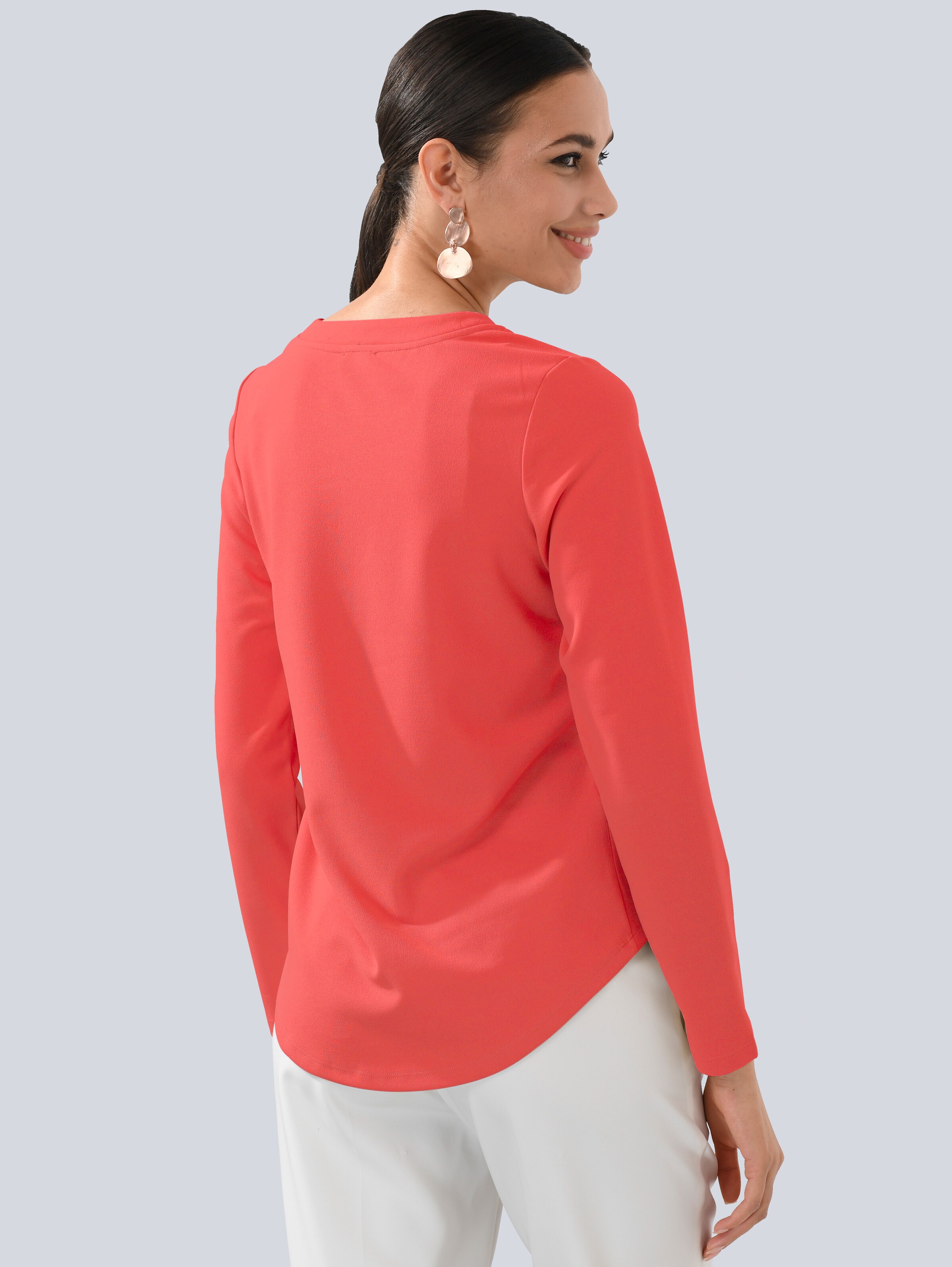 Shirt mit V-Ausschnitt 2