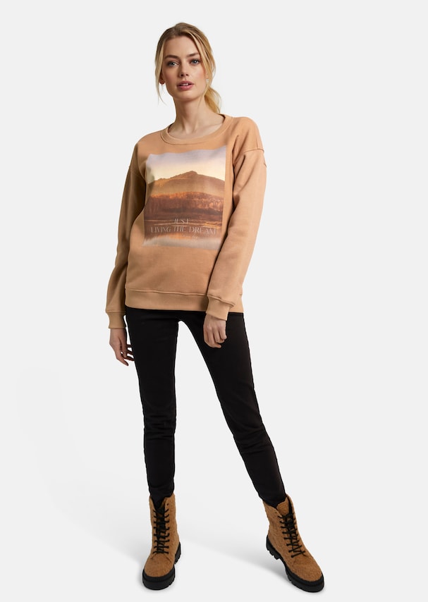 Sweatshirt with landscape print 1