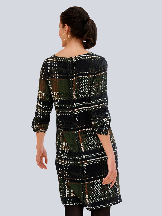 Kleid allover im neu designtem Karomuster 1