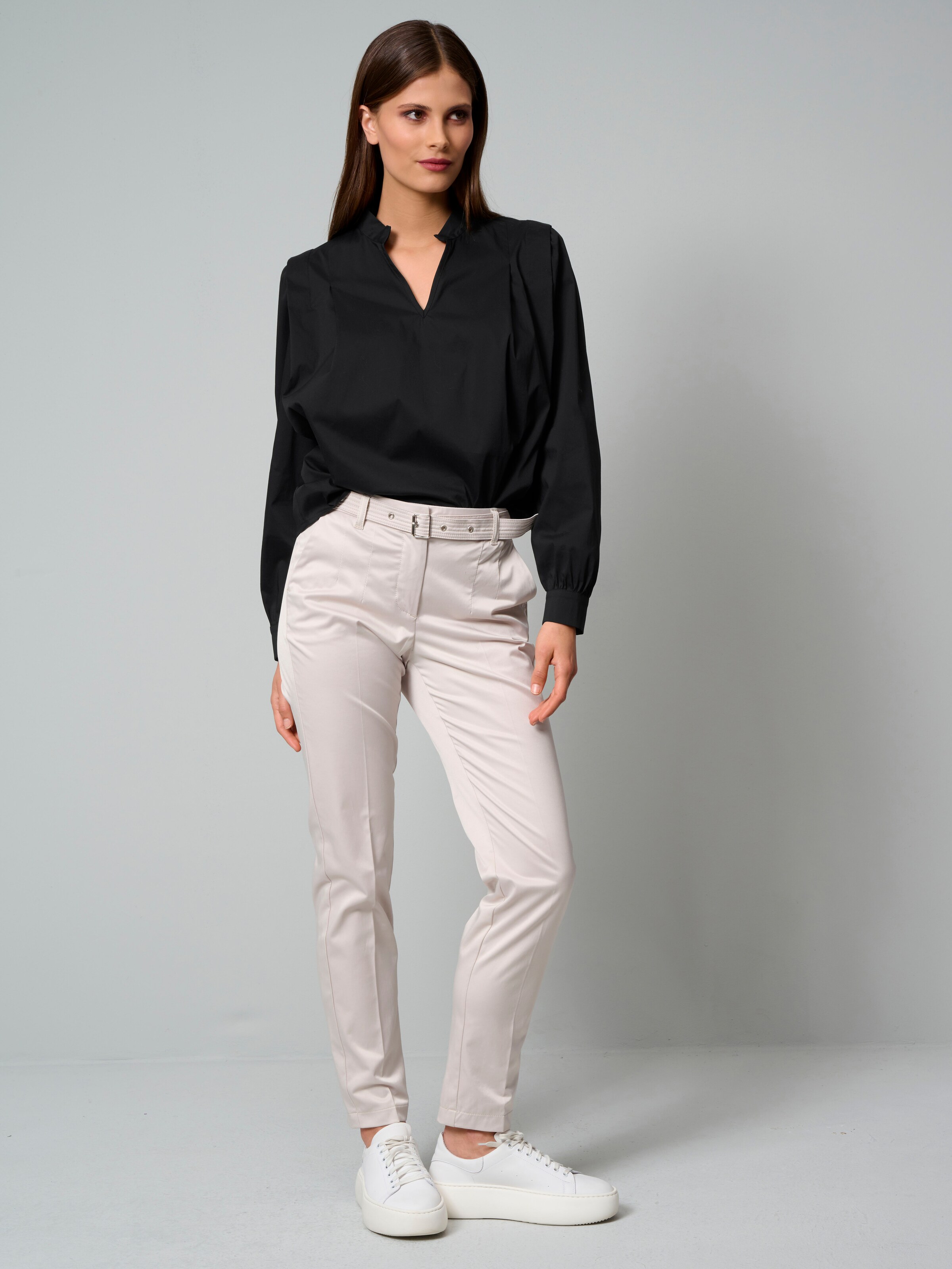 Bluse mit Schlupf zum Binden