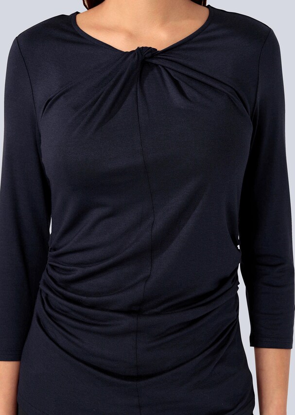 Shirt mit Knotendetail am Ausschnitt 1