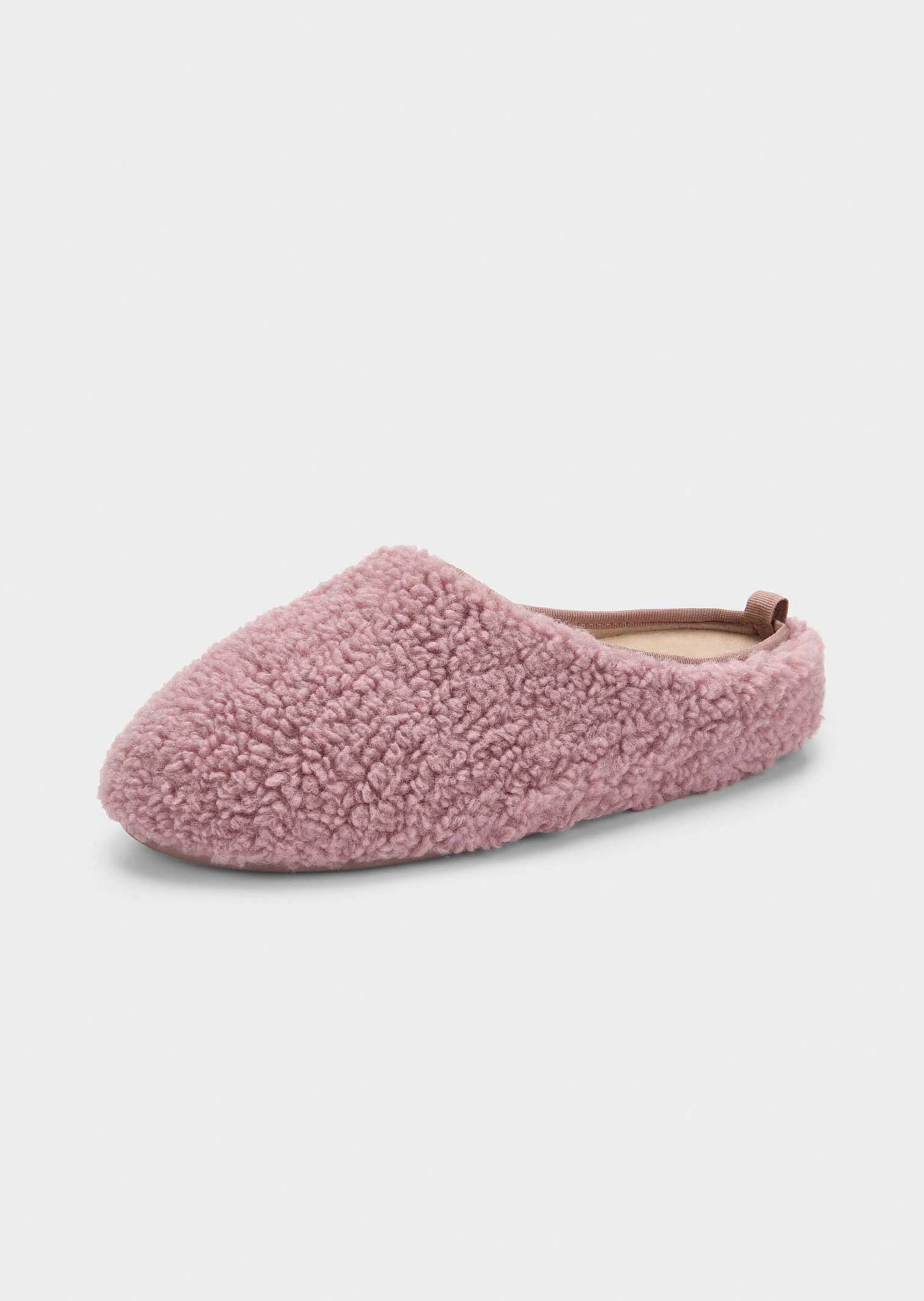 Pantoufles avec peluche et semelle en caoutchouc