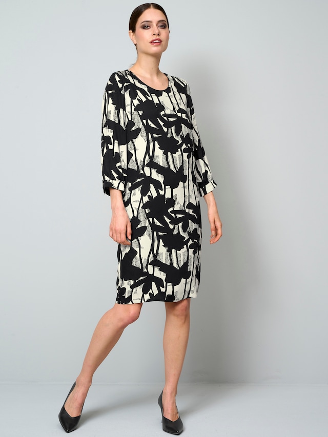 Kleid mit Falte im Rücken