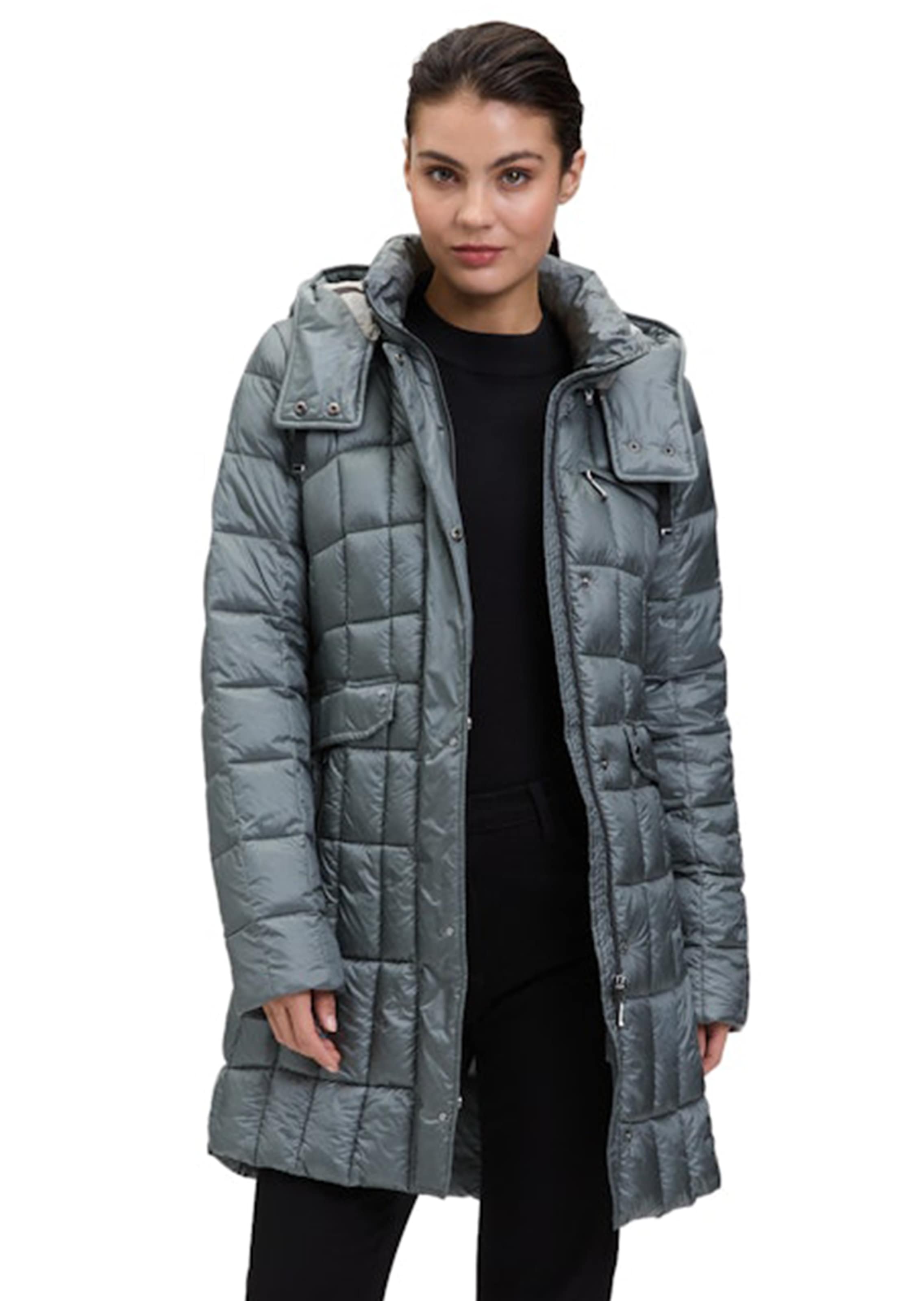 Doorgestikte mantel met afneembare capuchon