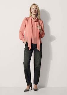 Chiffon blouse met een opstaande kraag en een strikceintuurtje thumbnail 2