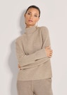 Zeitloser Pullover mit Stehkragen thumbnail 1