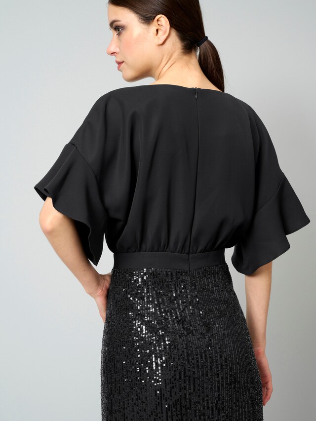 Kleid mit Pailelttenrock 3