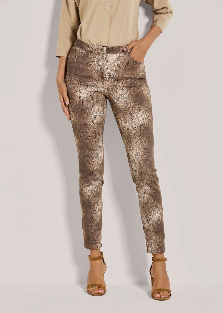 Schlanke Five-Pocket mit Unikat-Print