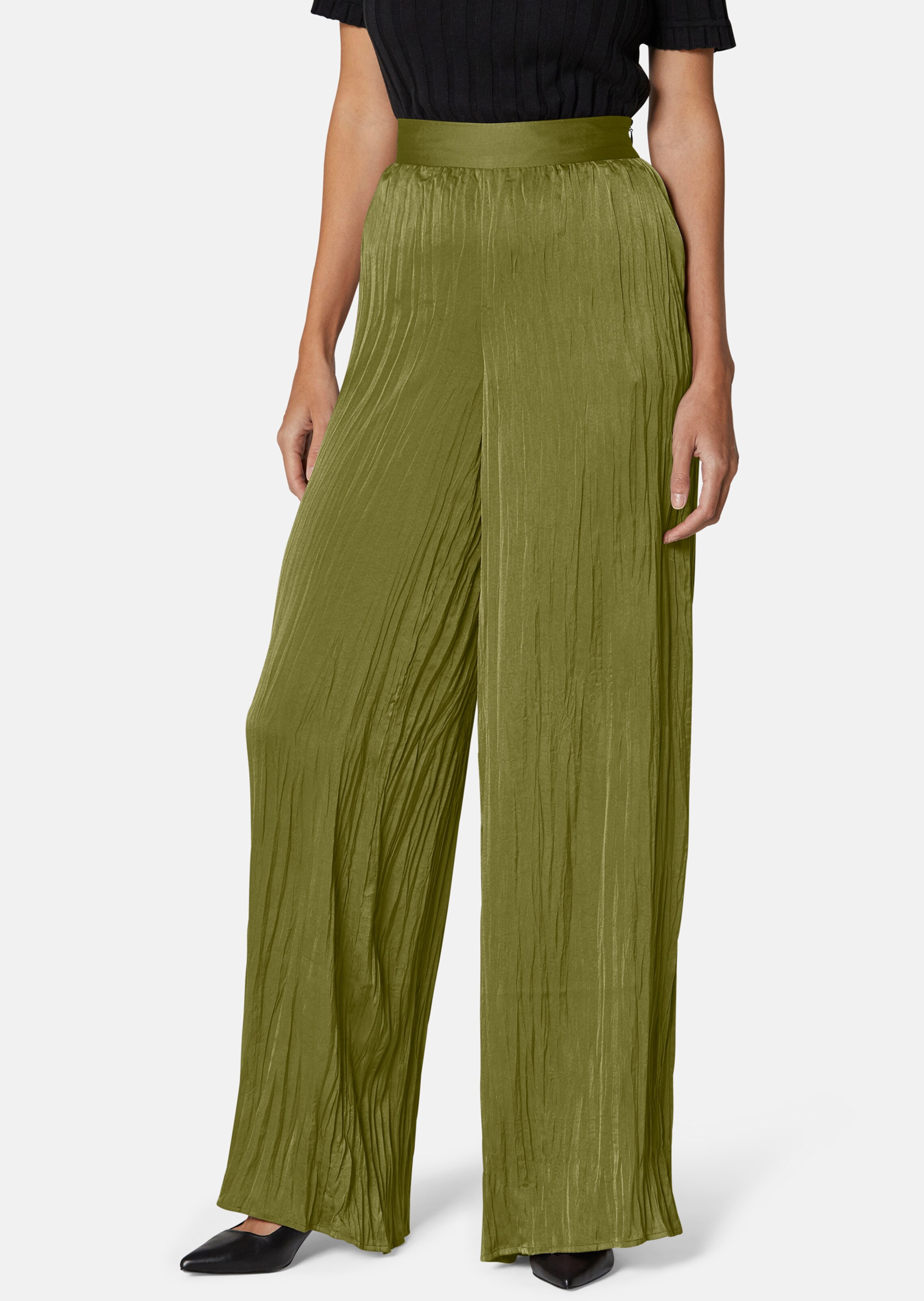 Weite Hose aus Crash-Satin
