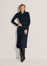 Strickkleid mit Plissee und Taillenband thumbnail 1