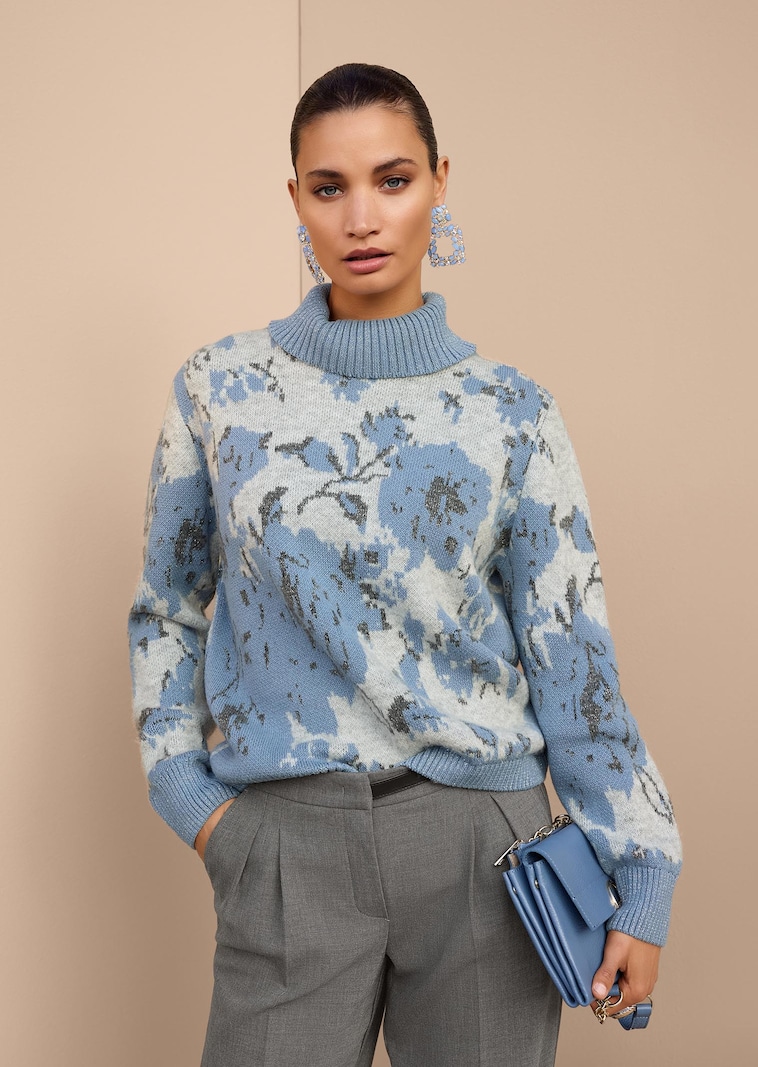 Floraler Jacquard-Pullover mit Rollkragen