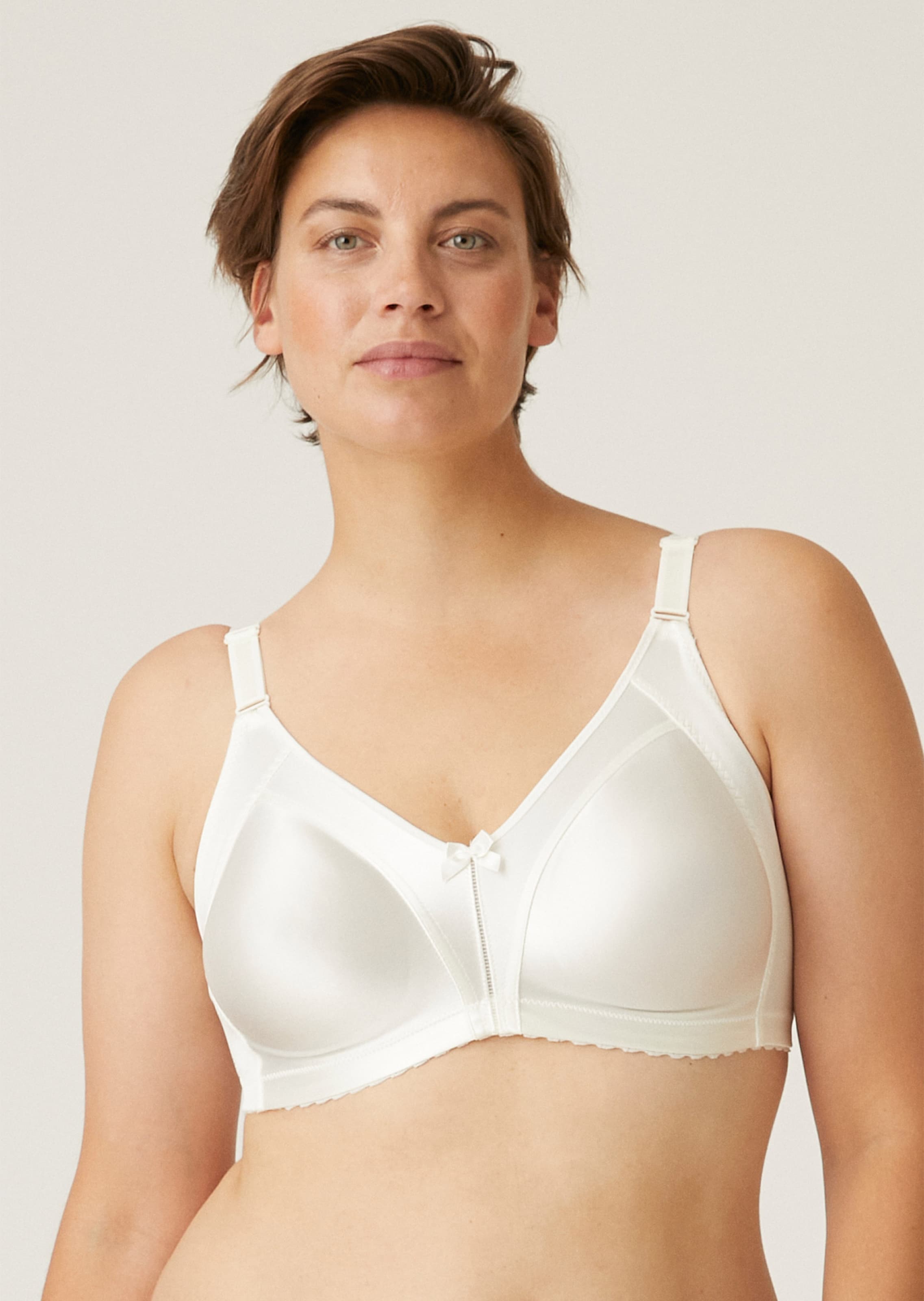 Soutien-gorge doux minimiseur avec bretelles confort