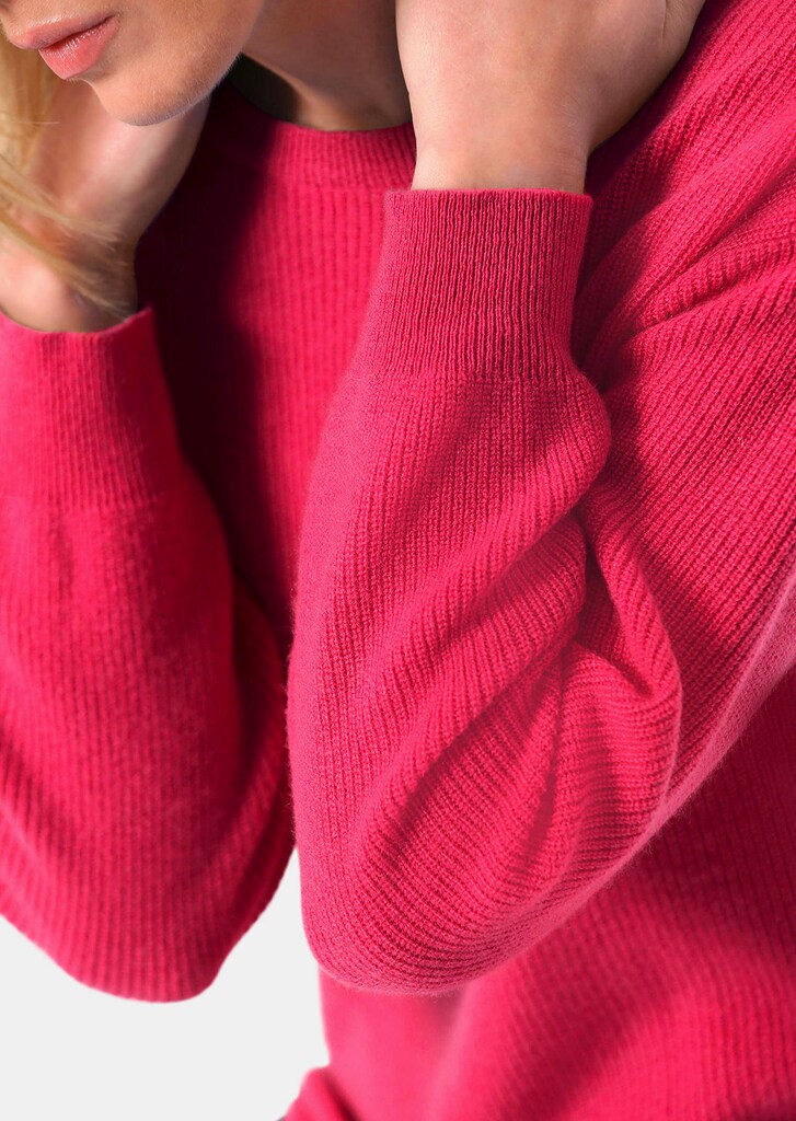 Kaschmirpullover in Patentstrick mit Rundhals