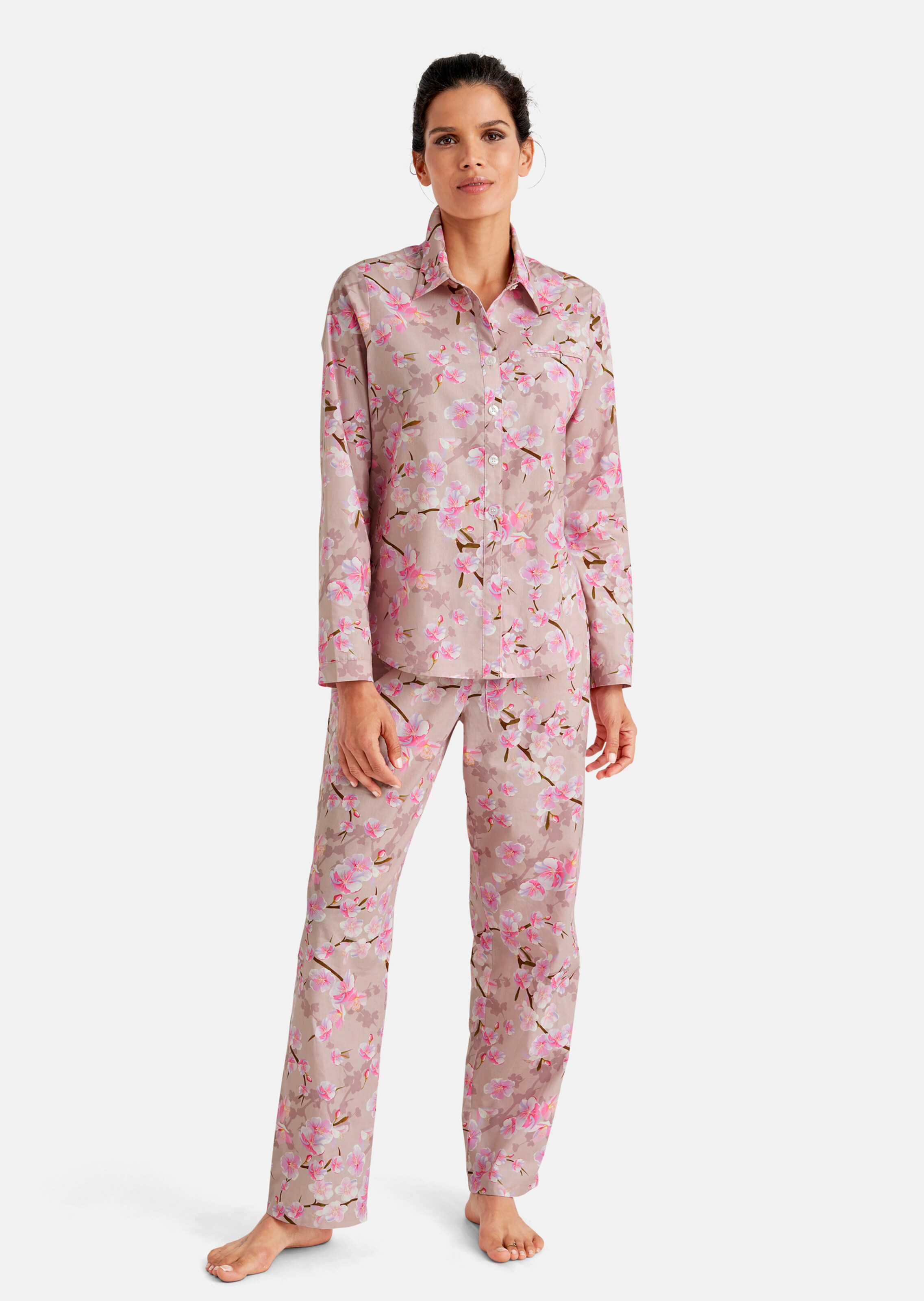 Pyjama mit Blütendruck