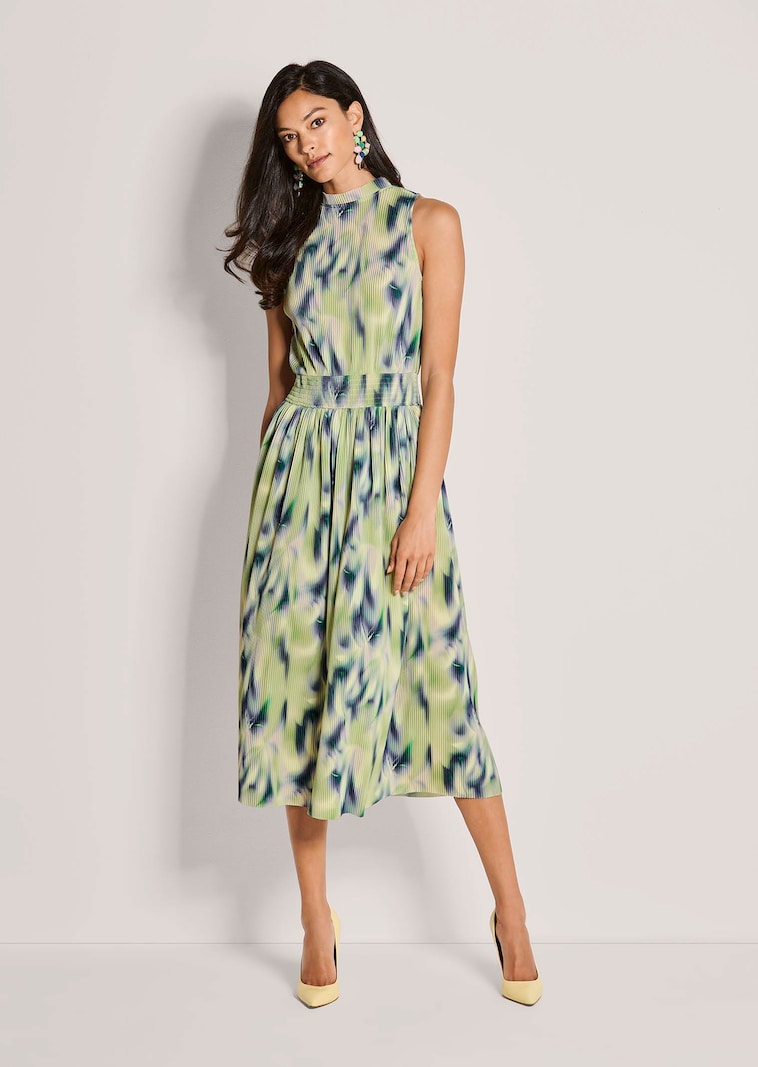 Plisseekleid mit Stehkragen