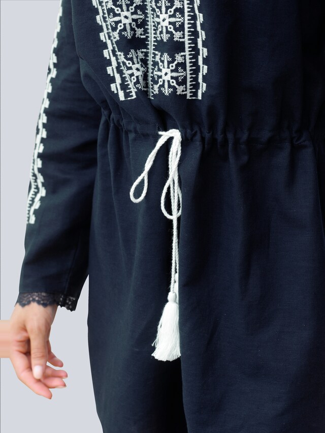 Tunika mit Stickerei besetzt 3