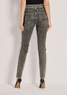 Jeans thumbnail 3