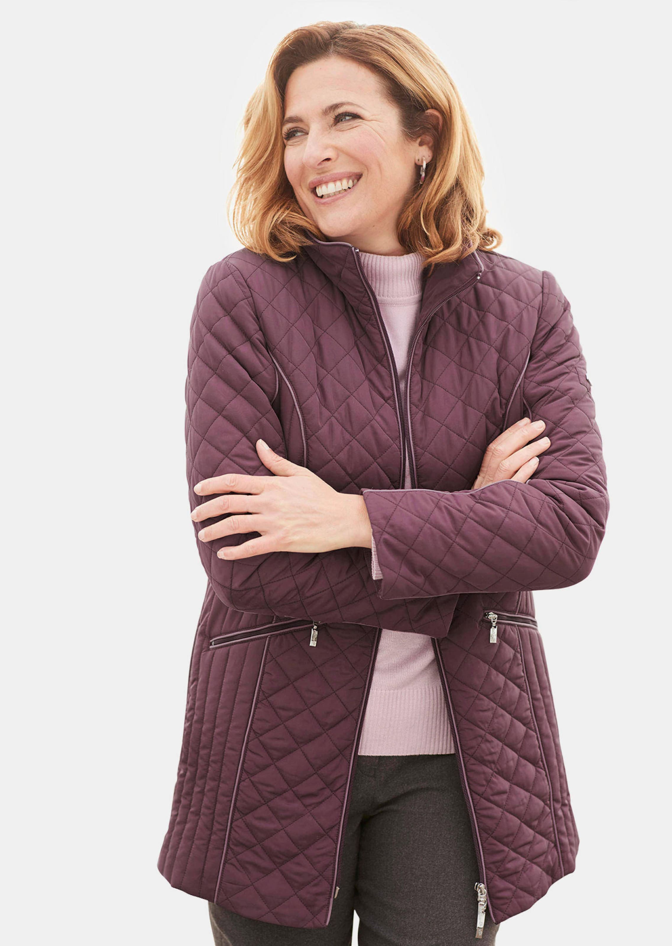 Longsteppjacke mit Kontrastpaspeln