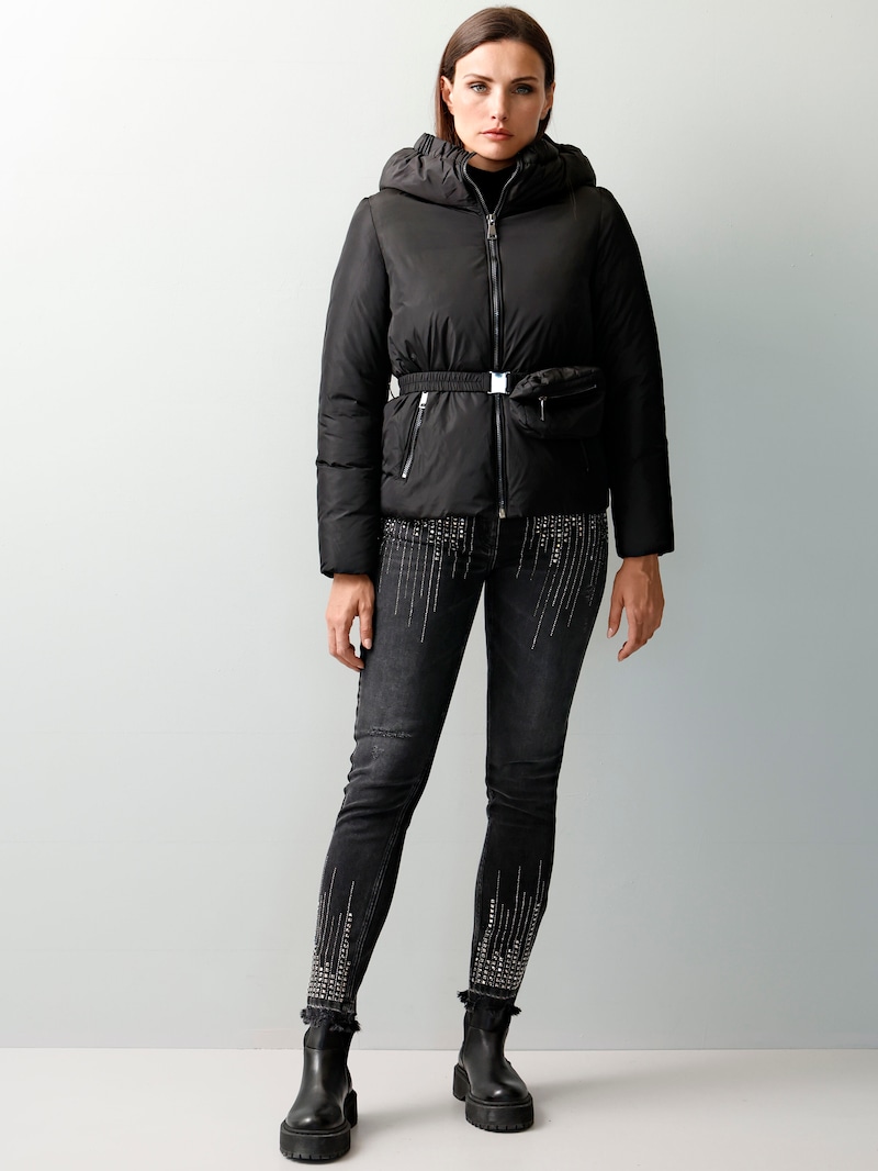 Steppjacke mit abnehmbarer Bauchtasche