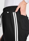 Pantalon de détente avec bandes contrastées thumbnail 3
