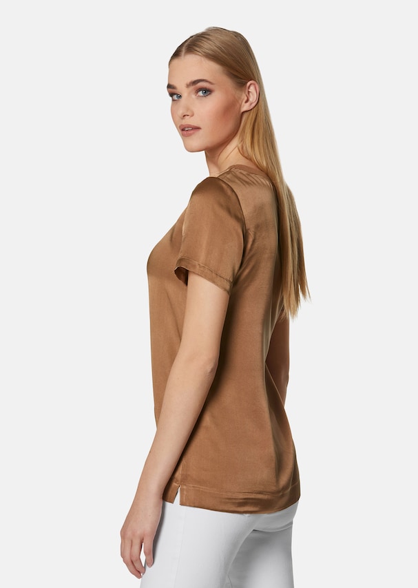 Silk blouse with half-length sleeves 3