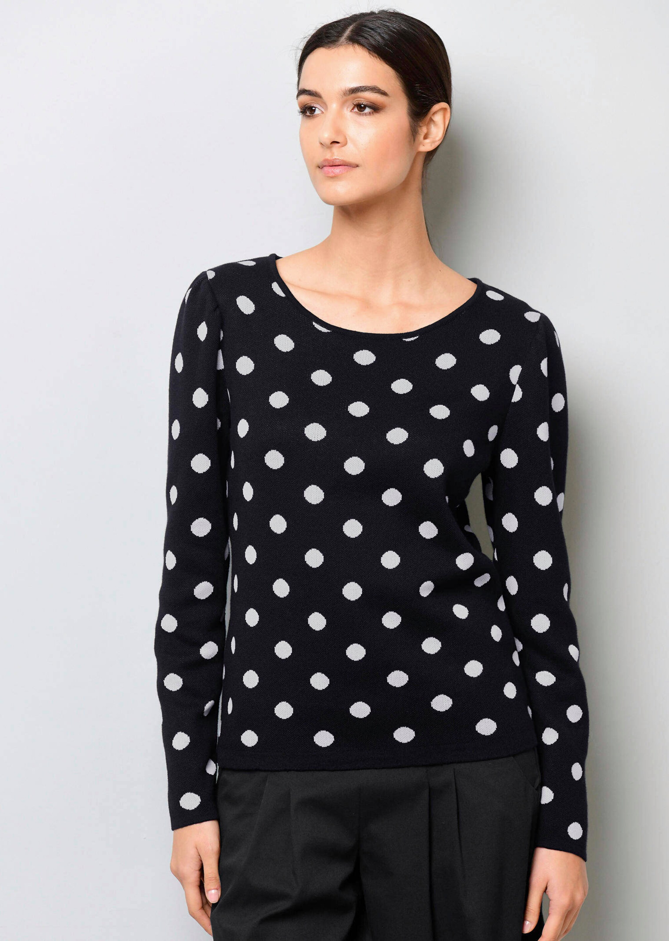 Pullover mit Punktedessin
