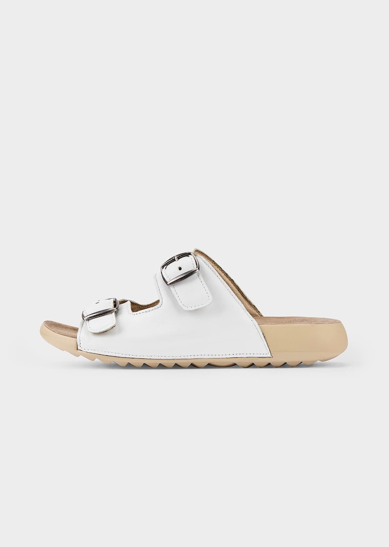 Mules en cuir avec boucles en métal