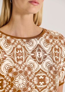 Relaxed summer top in a mixed-material design thumbnail 6