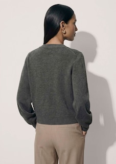Cardigan thumbnail 3