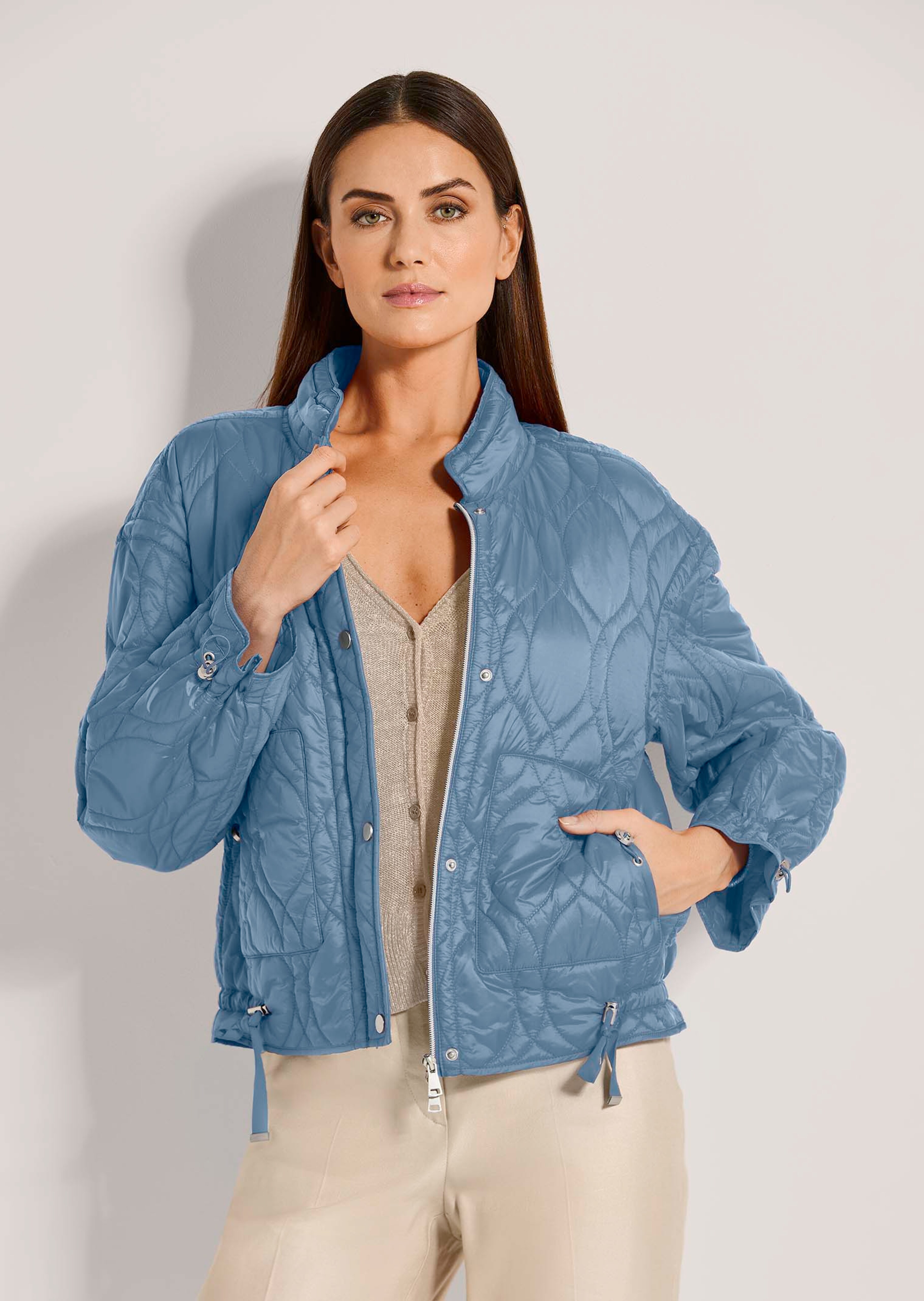 Jacke aus leicht wattiertem Sommer-Stepp