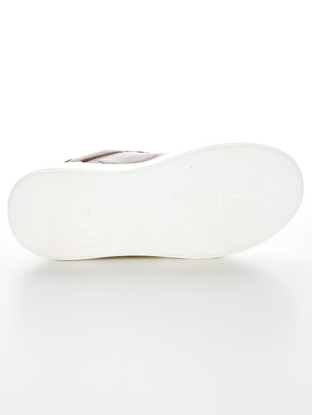 Plateausneaker mit funkelnden Ziersteinen 4