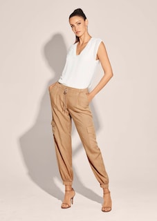 Trousers thumbnail 2