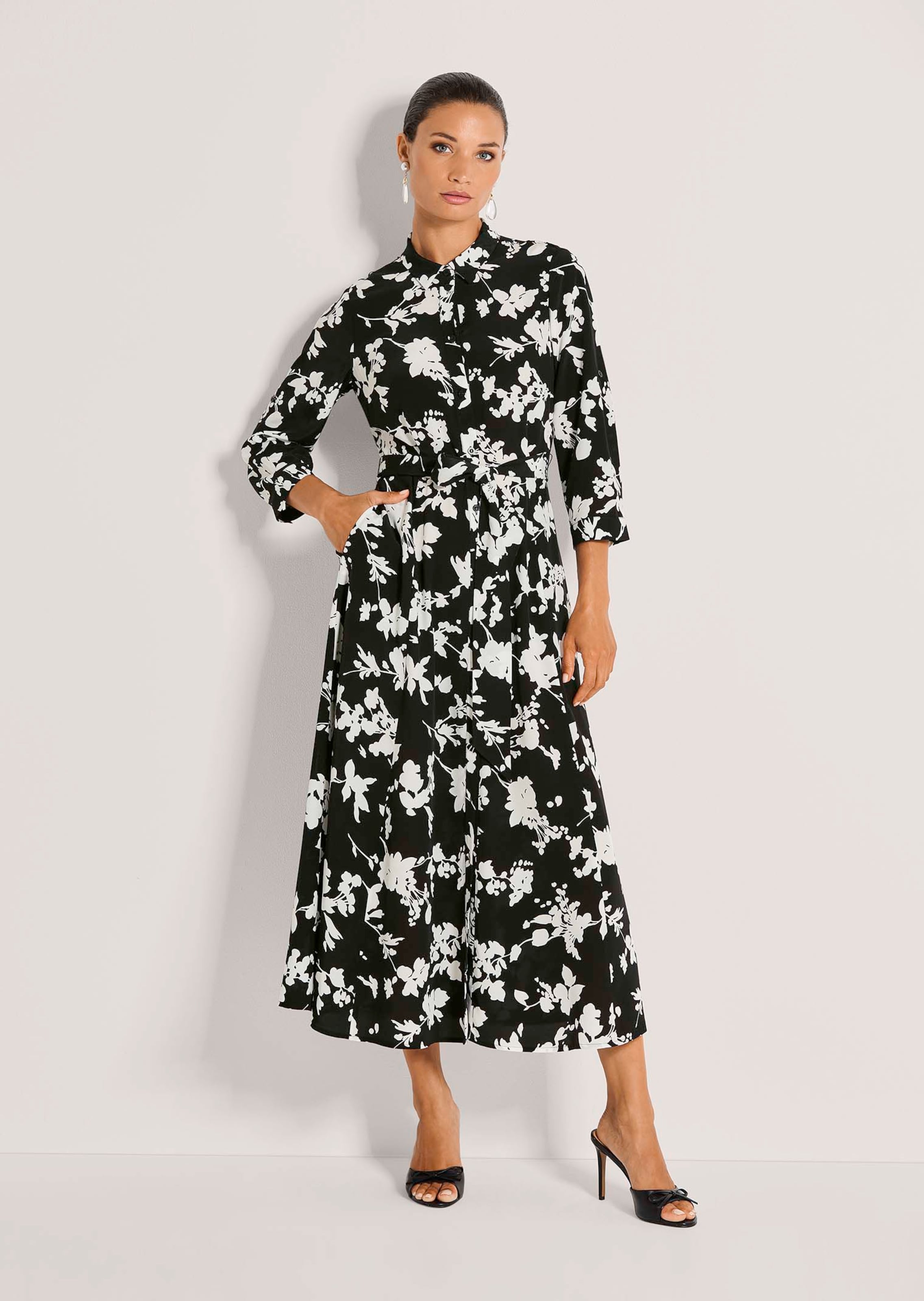 Langes Druckkleid