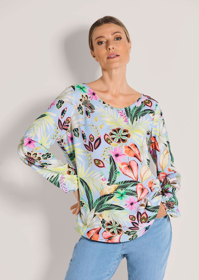 Blouse agrémentée d’un motif de grosses fleurs