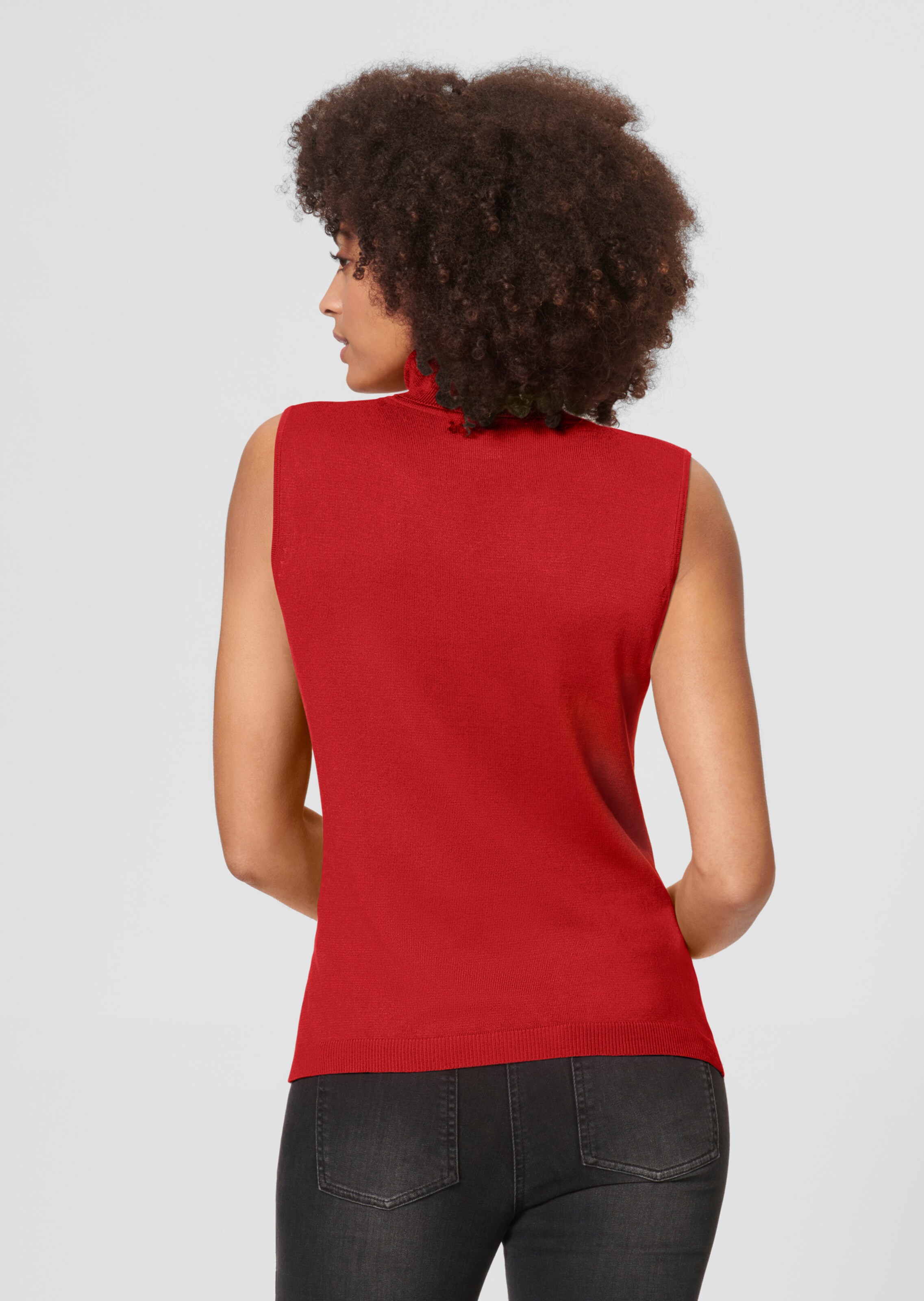 Sleeveless turtleneck jumper in bright red MADELEINE Fashion