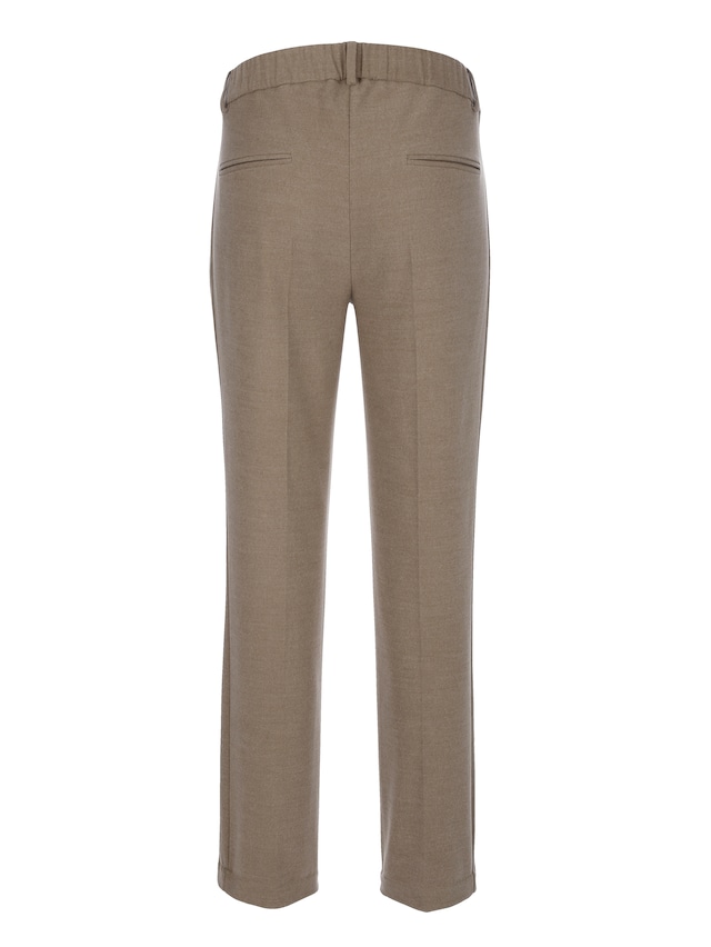 Hose in modischer Schlupfform 2