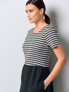Jerseykleid mit Streifen thumbnail 6