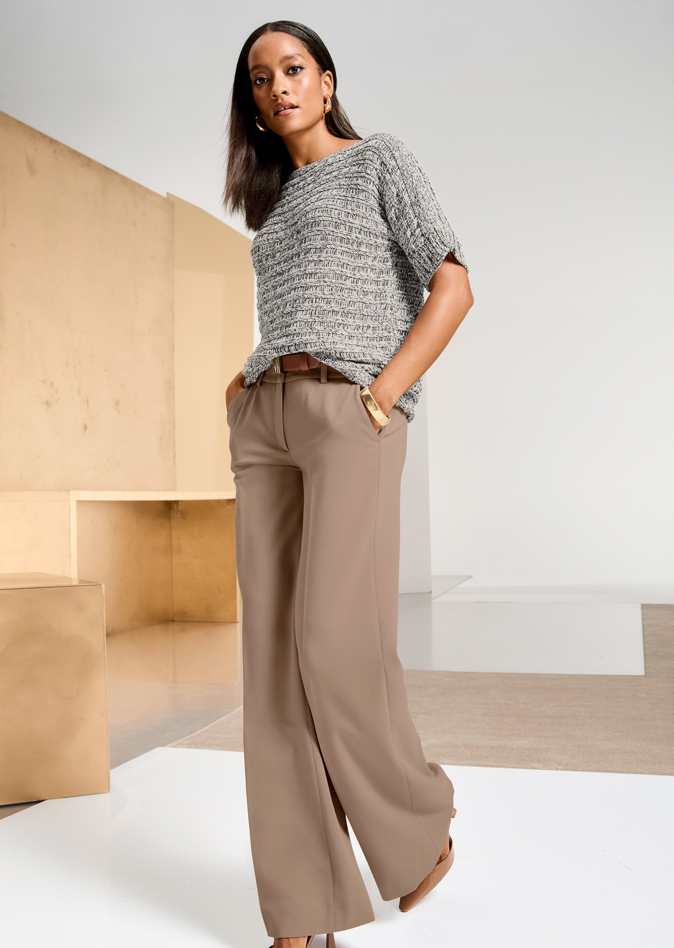 Ajourpullover mit kurzen Ärmeln