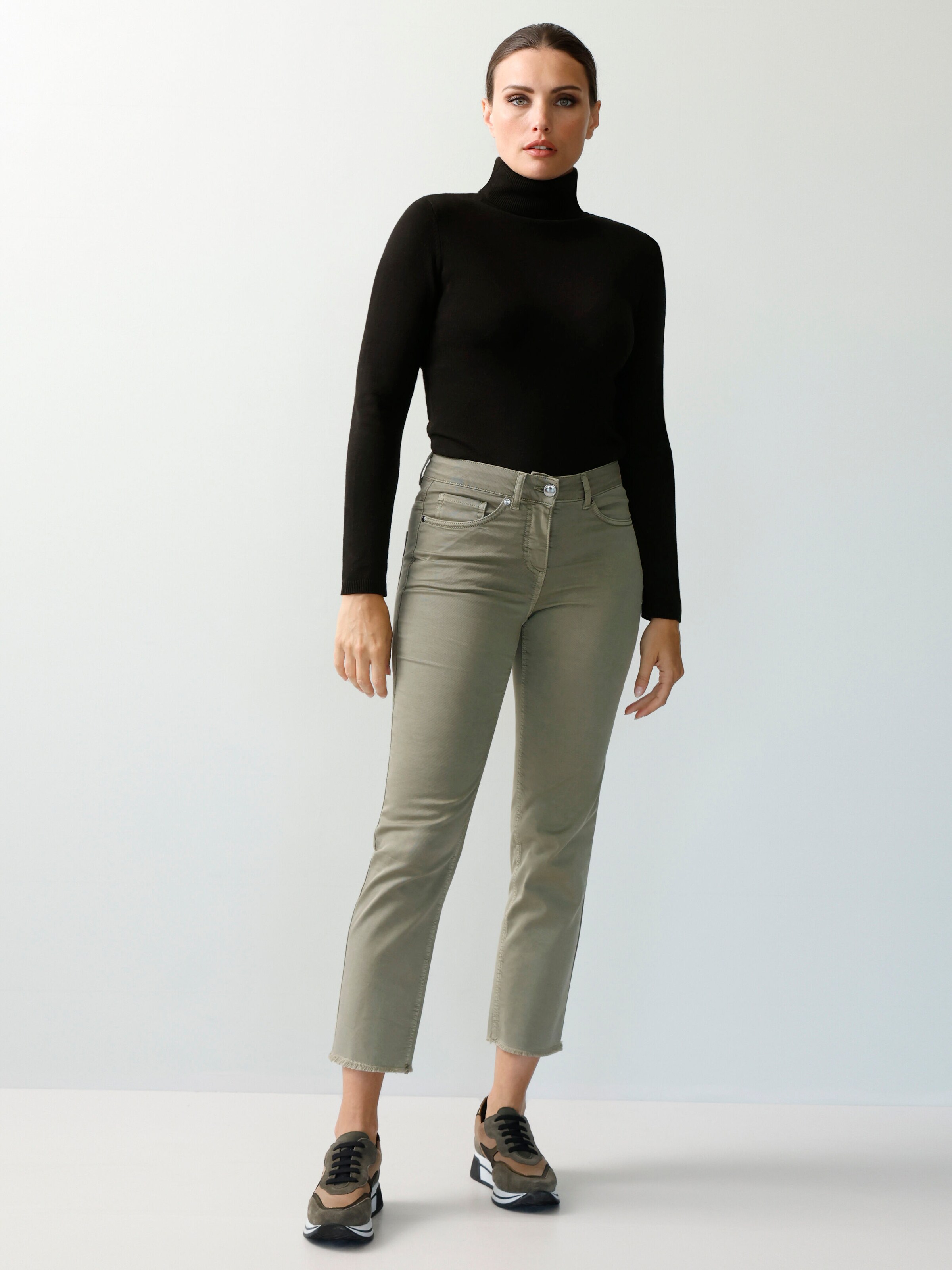 7/8-Twillhose mit Fransen am Saum 1