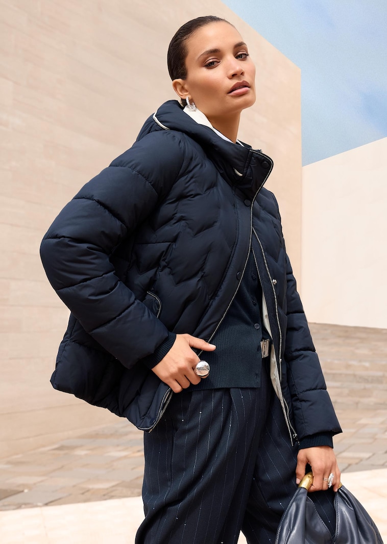 Veste matelassée avec détails décoratifs