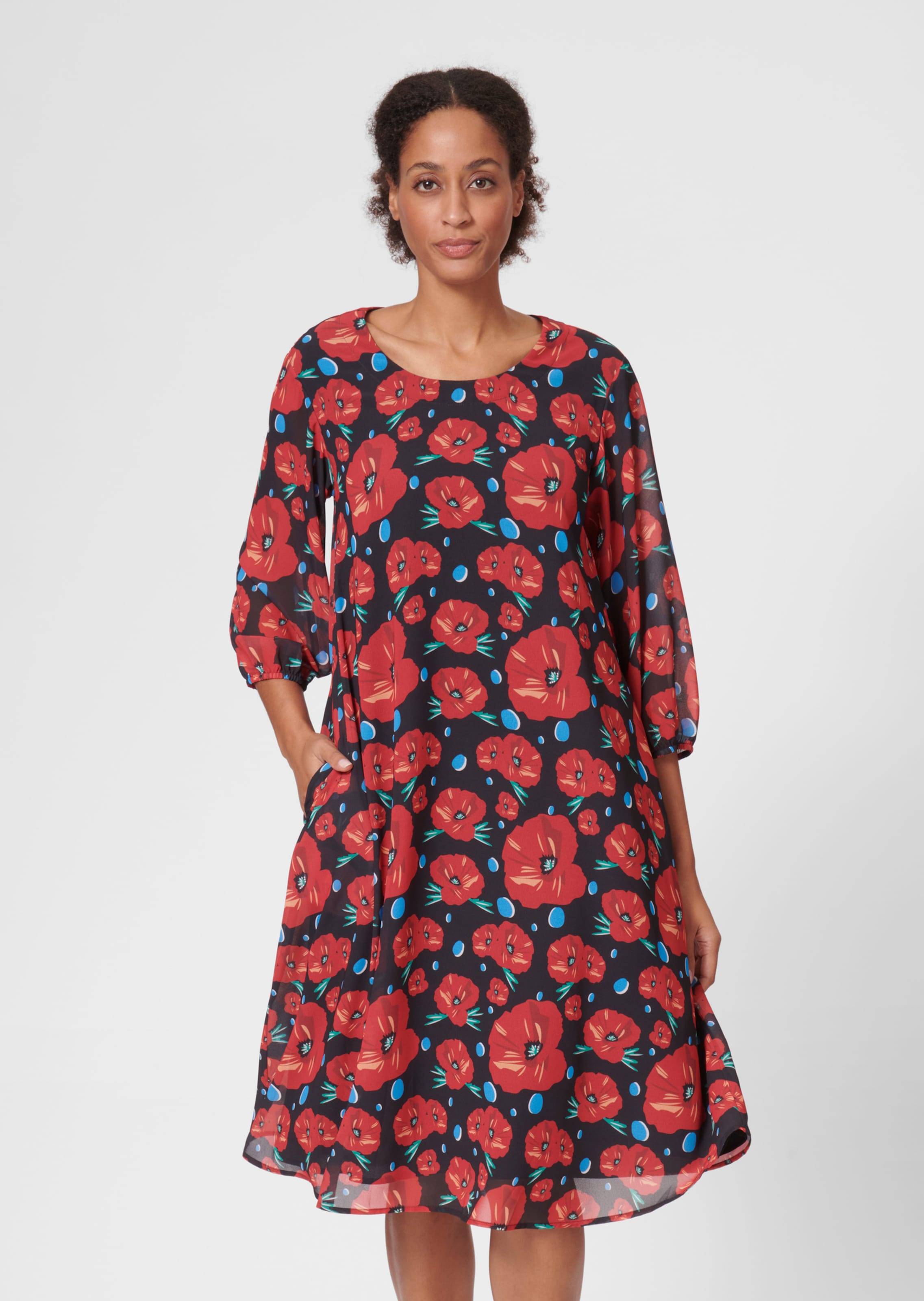 Bold dress with a unique print