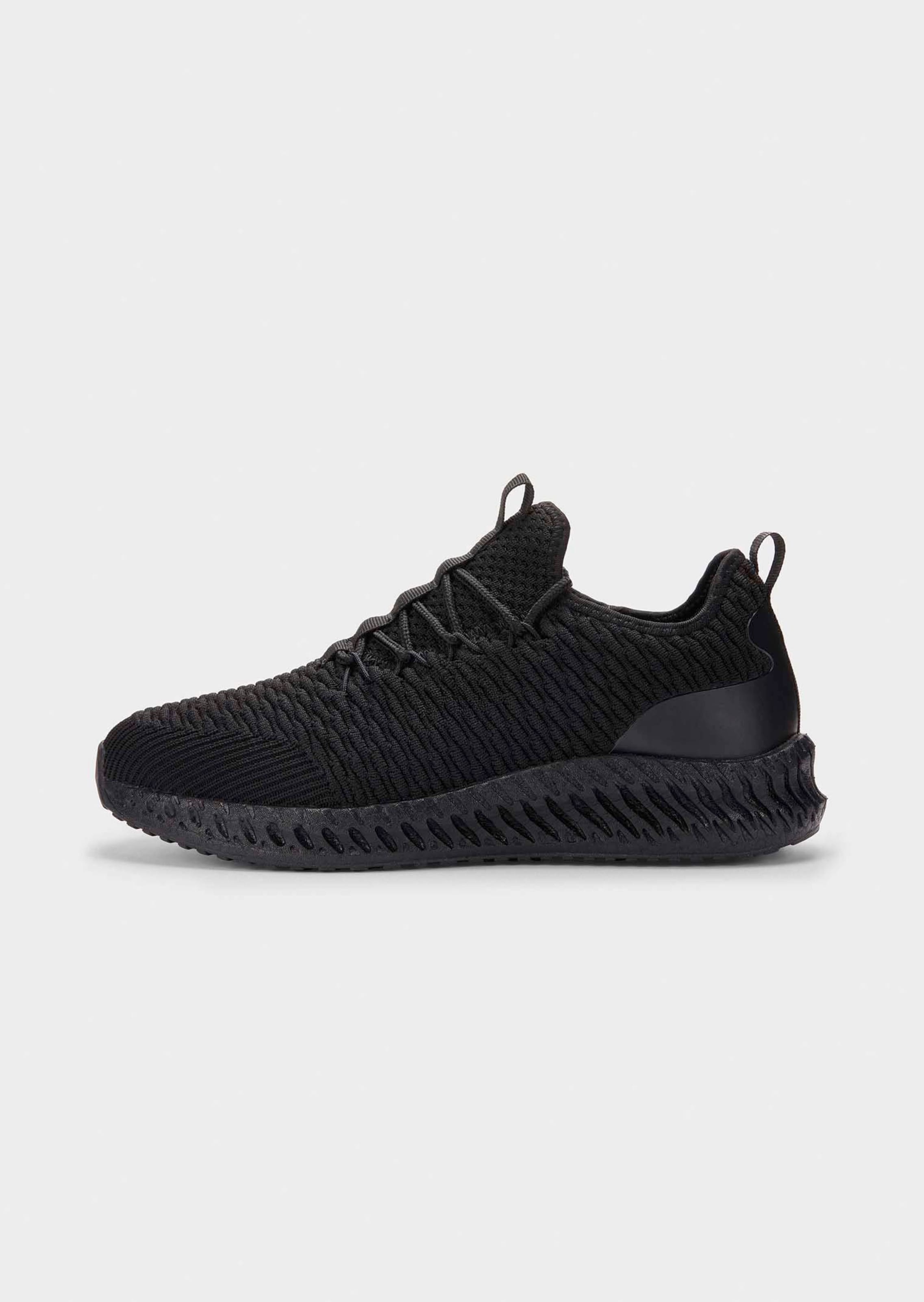 Leichter Sneaker