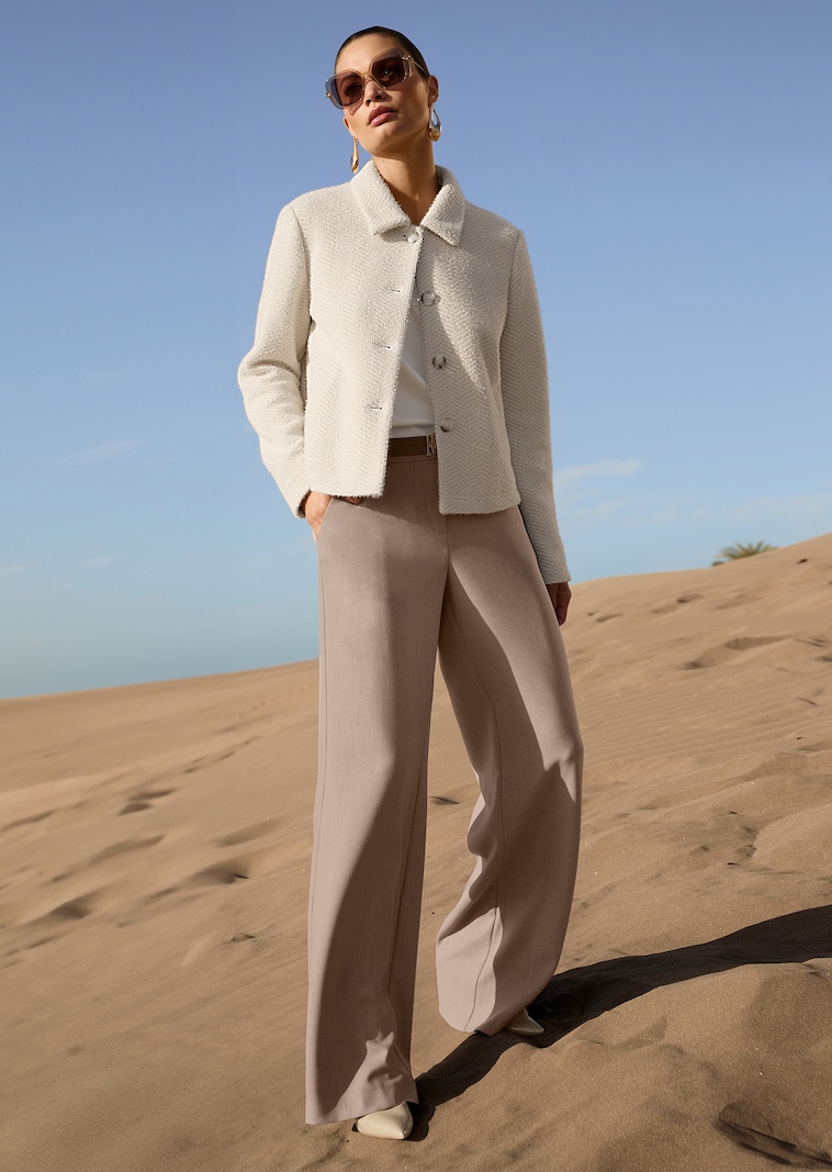 Kurzblazer in Strick-Optik