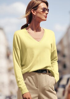 Kapuzen-Pullover aus reiner Schurwolle thumbnail 2