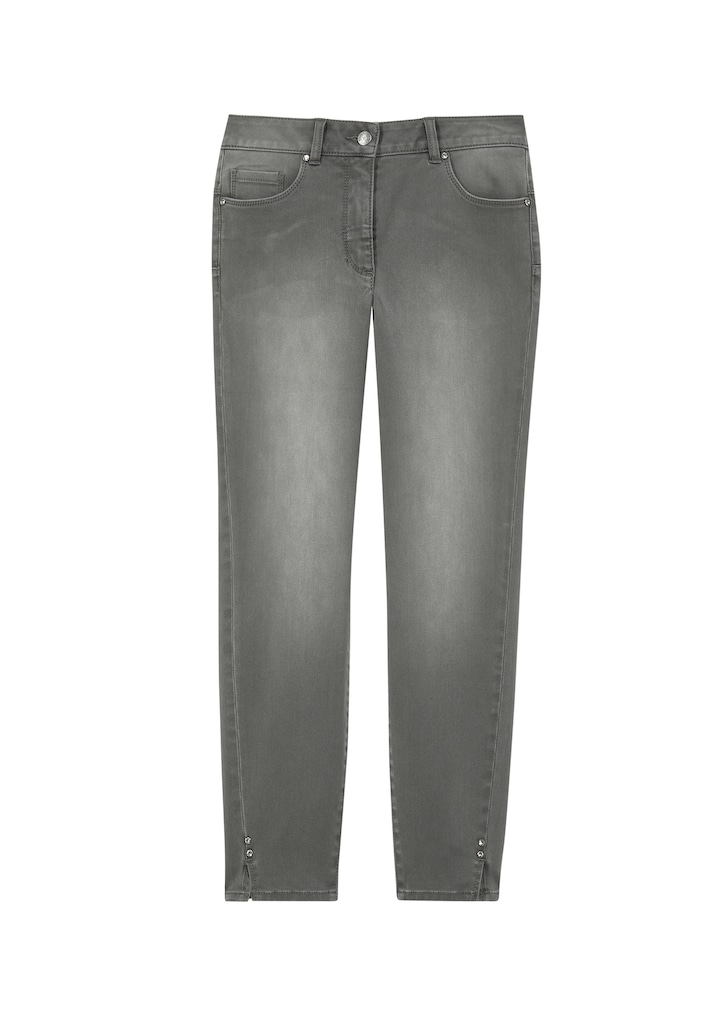 Schlanke 7/8-Jeans mit Strass-Dekoration 5