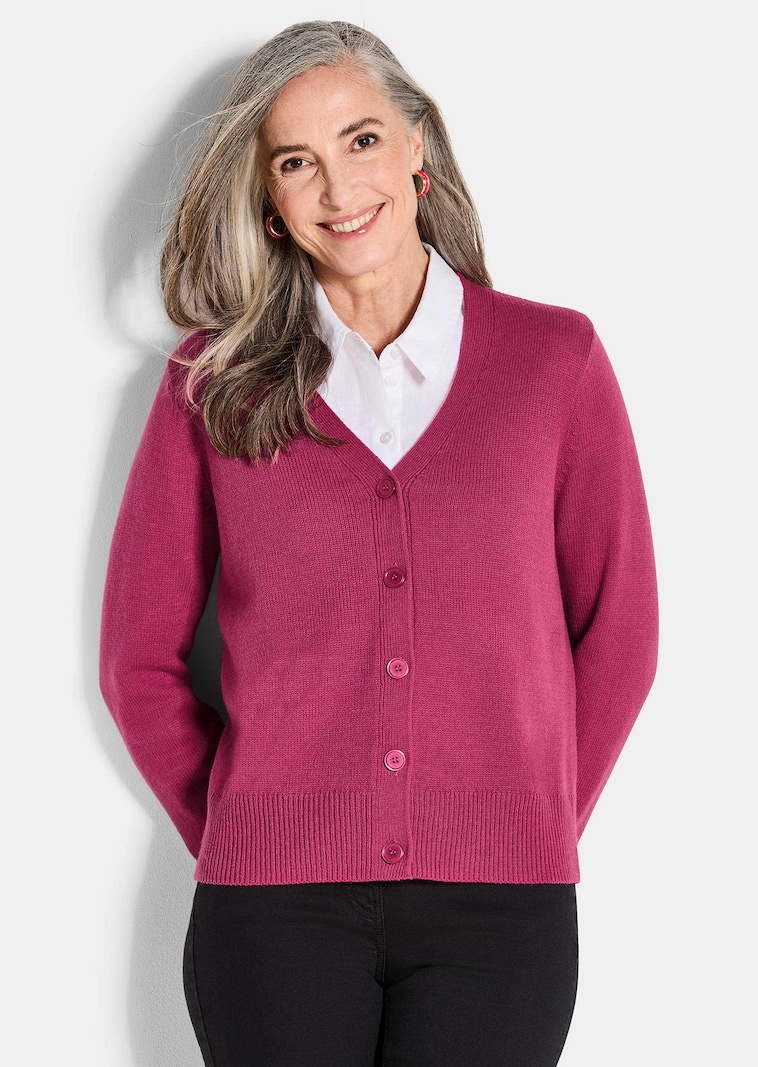 Cardigan mit großen Knöpfen