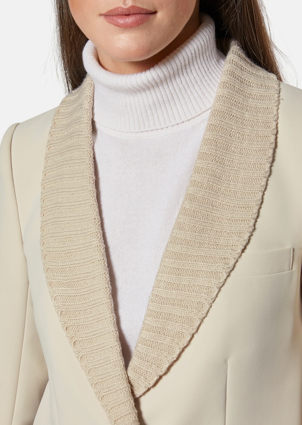 Blazer with knitted shawl collar 4