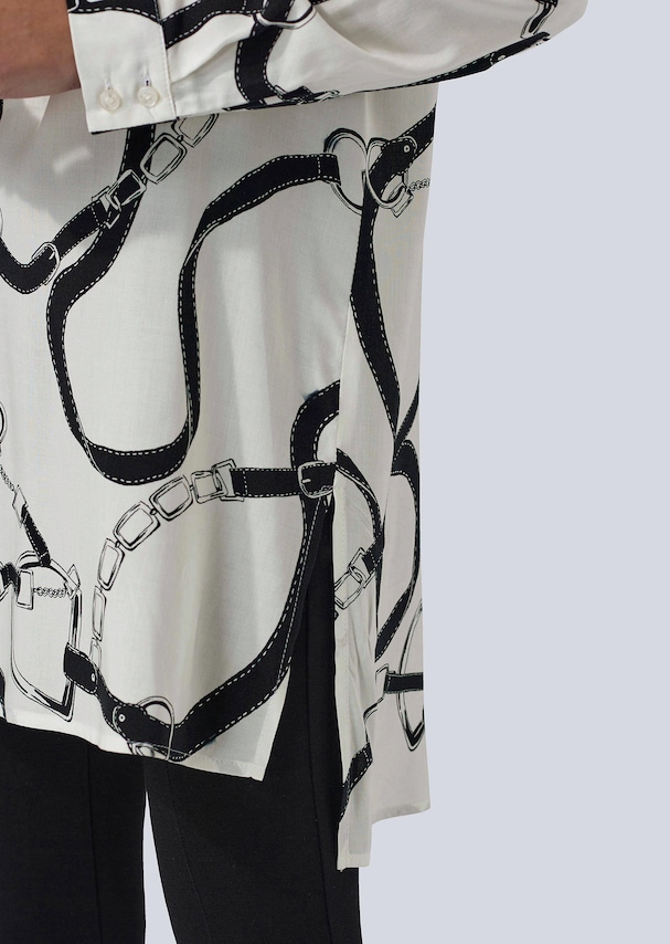 Longbluse mit verlängertem Rückenteil 1