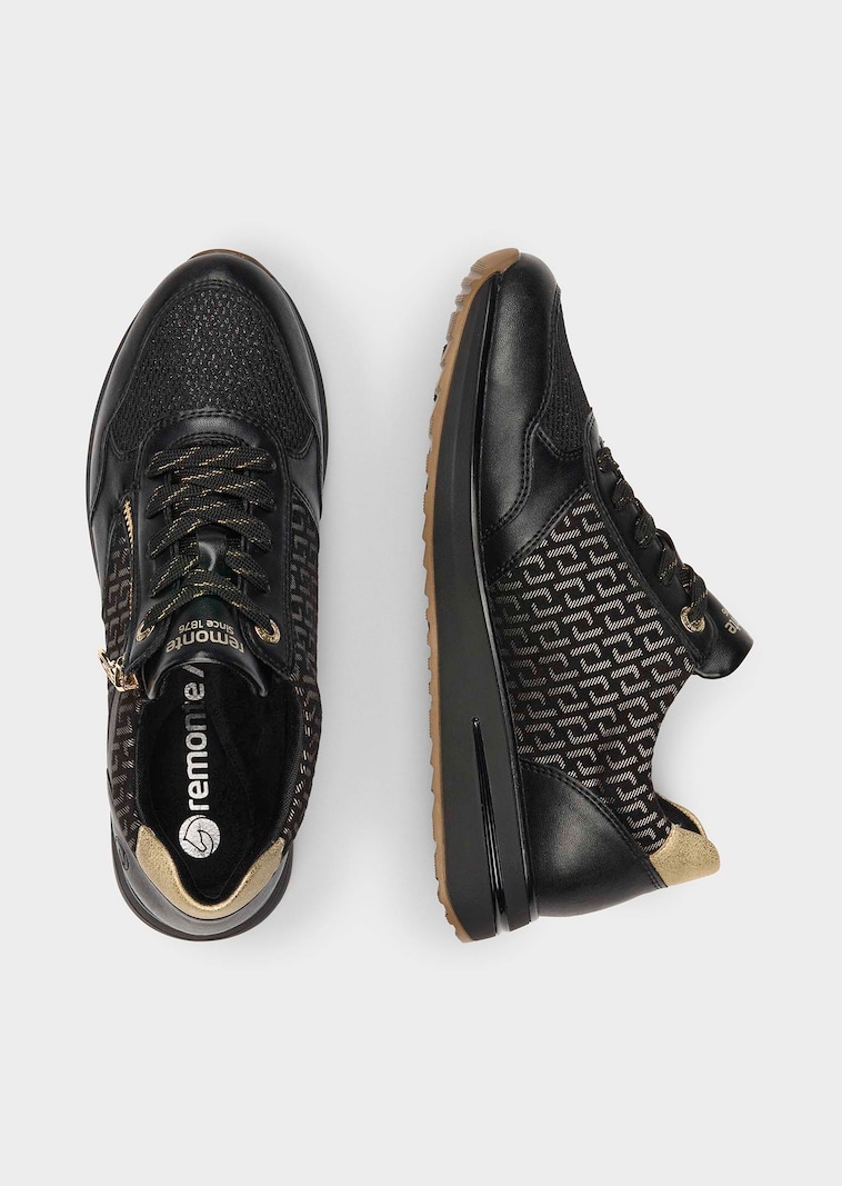 Sneaker mit goldfarbenen Details