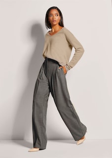 Weite Bundfaltenhose mit Bügelfalten thumbnail 2